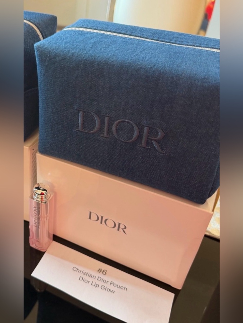 Summer Fun Appreciation Bvlgari Cosmetics Beauty Pouch with Lots of Goodies. - Picture 10 of 11